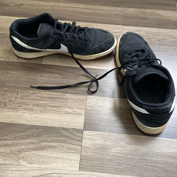 Size 12 - Nike Dunk Low SB Black Gum main image 4